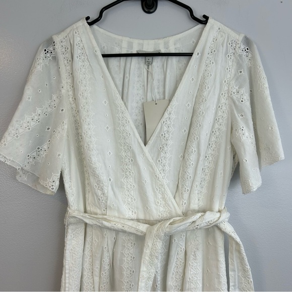 NWT Joie White Eyelet Lace Short Sleeve Belted Faux Wrap Midi Dress Size 4 - Picture 3 of 11
